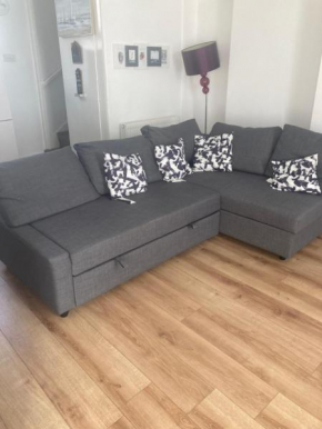 3 Bed town house Near Ryde Sea Front @ One Church Lane